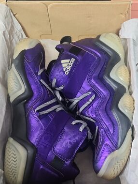 Adidas Top Ten "Nightmare Before Christmas" Edition (Glow In The Dark Sole)